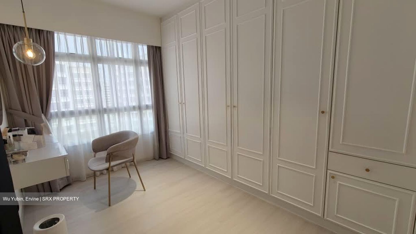 Blk 874D Tampines Greenflora (Tampines), HDB 5 Rooms #559713501